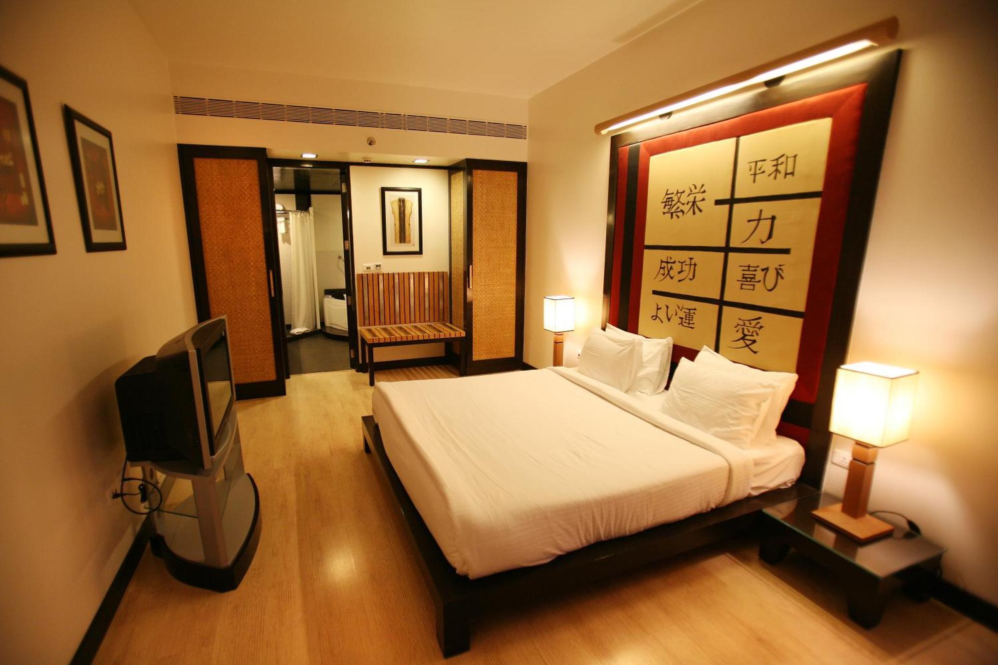 E Square The Fern, Poona Kamer foto
